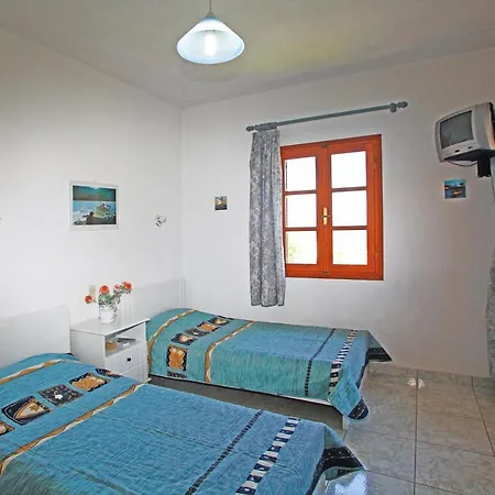 Maro Skopelos Town