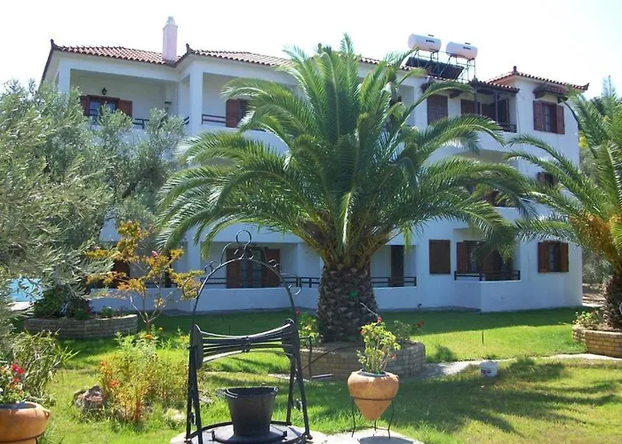 Maro סקופלוס טאון