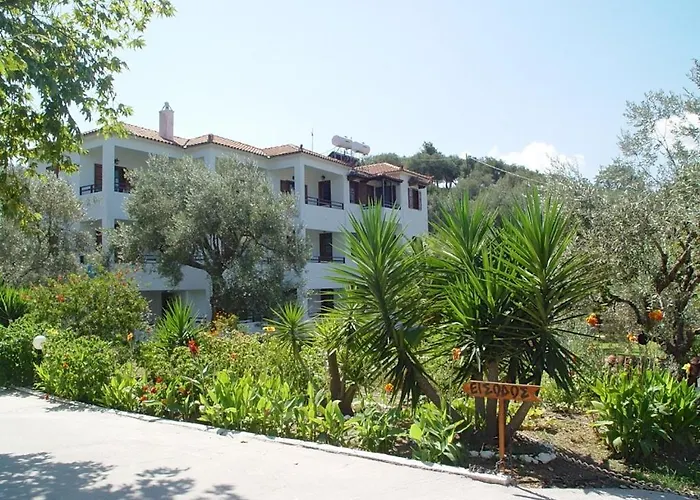 Maro * סקופלוס טאון